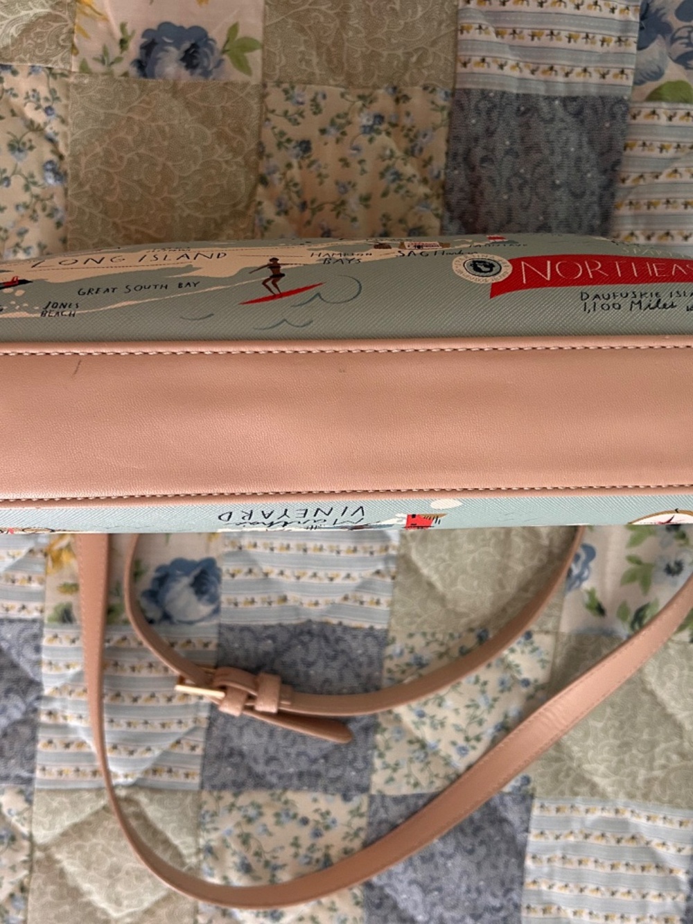Spartina 449 Cape Cod crossbody bag. - Picture 3 of 7